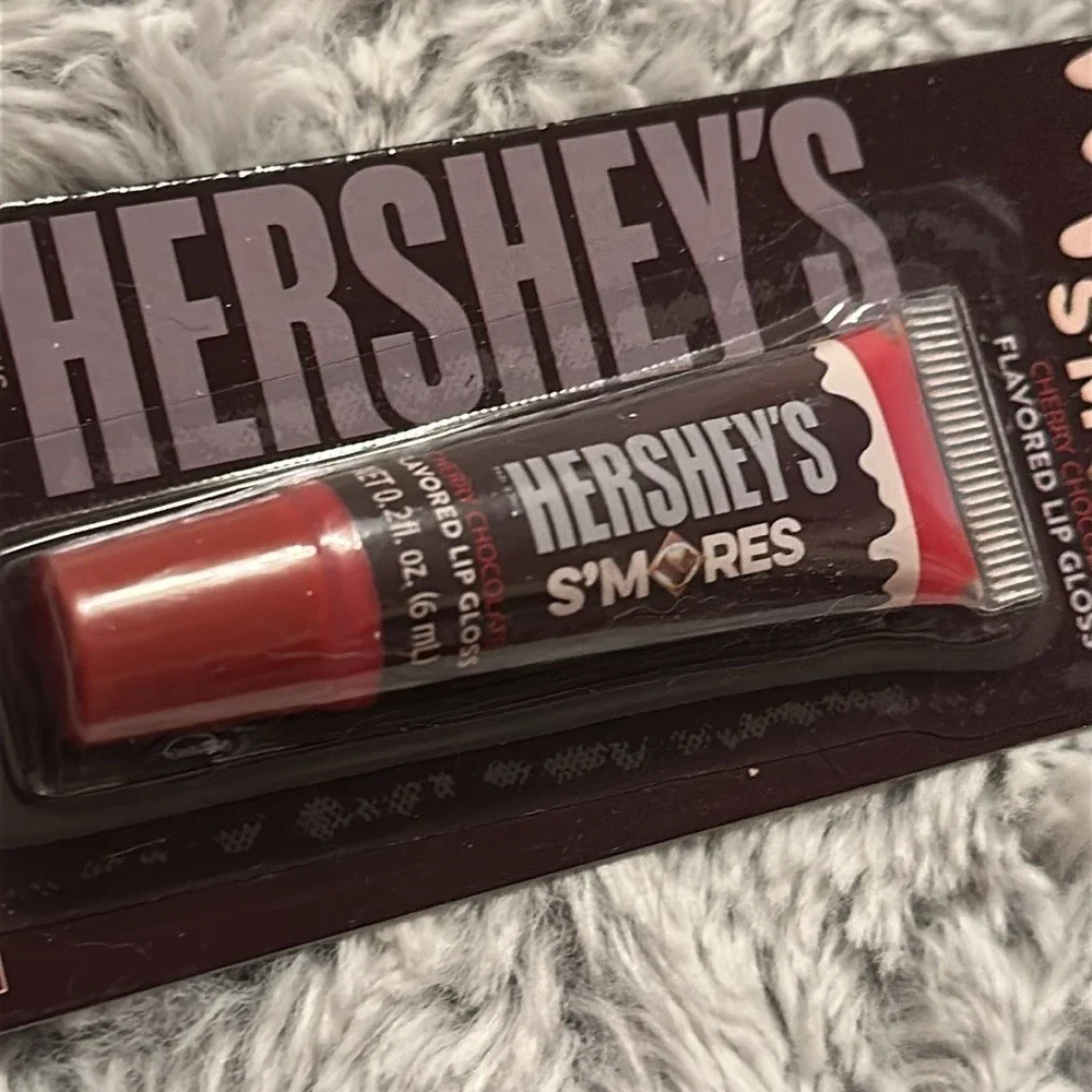 Hershey's S'mores Cherry Chocolate Flavored Lip Gloss 0.2 fl‎ oz New NIP